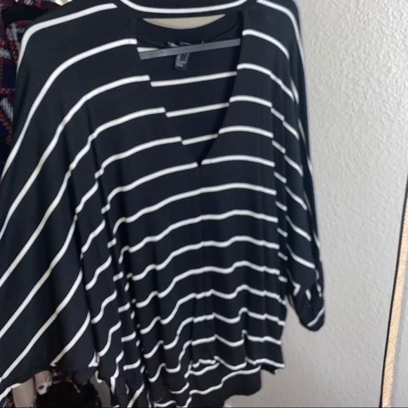 STRIPED TOP - Picture 2 of 3